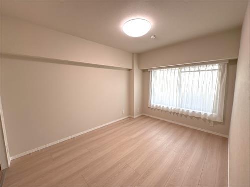 洋室（約6.5帖）