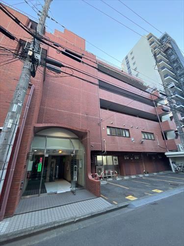 ﾀｲﾑｽﾞｽﾃｰｼｮﾝ（徒歩1分）