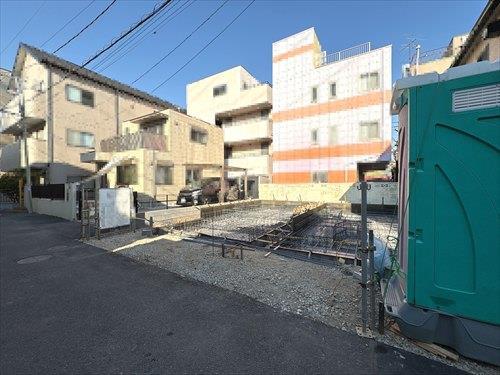 現地（左側A号棟　2026年2月撮影）