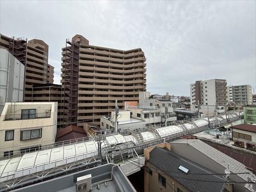 バルコニーからの眺望：南西側