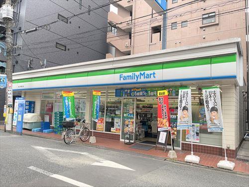 ファミリーマート新丸子駅西口店