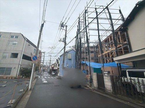 南西側前面道路