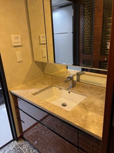 パウダールーム