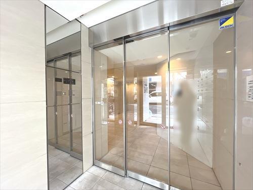 エントランス エントランス