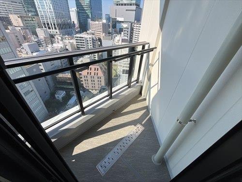 西側バルコニー