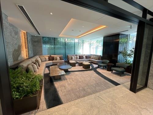 マンションロビー