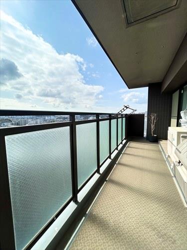 南東側バルコニー