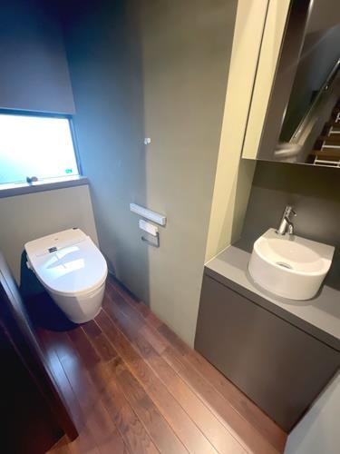 2階_温水洗浄便座トイレB