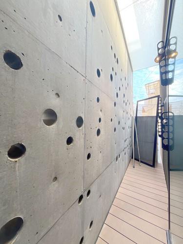 2階_サービスルーム_サービスバルコニー