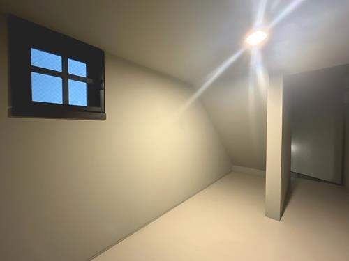 1階_階段下収納