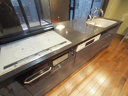 2階_キッチン（食洗機完備）