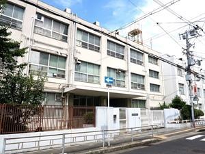 大阪市立加賀屋中学校 770m 大阪市立加賀屋中学校 770m