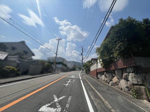 南西側道路