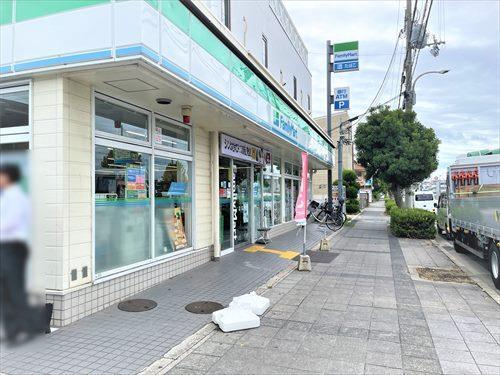 ファミリーマート西宮瓦木店まで380ｍ