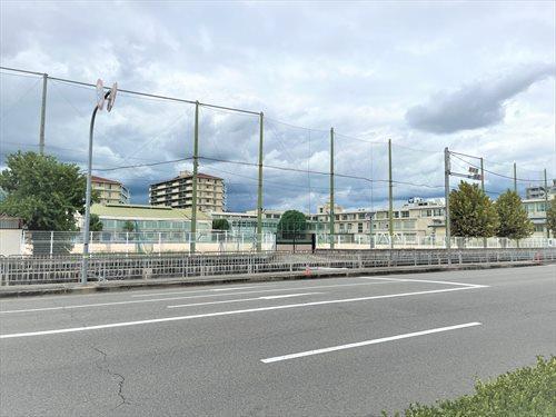 上甲子園中学校まで220ｍ