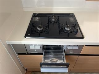 設備：ガスコンロ・グリル