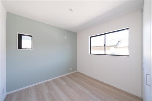 西側洋室約5.2帖