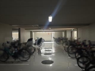 共用部分：サイクルポート