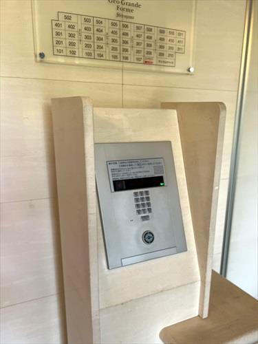 共用部分：オートロック