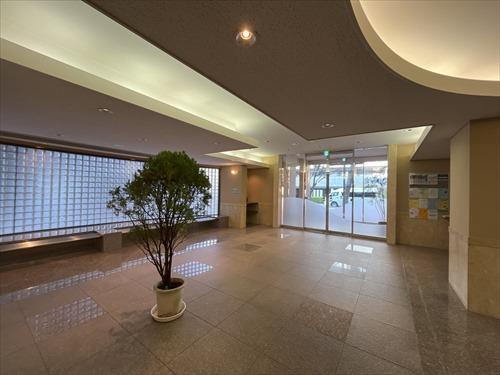 エントランスホール