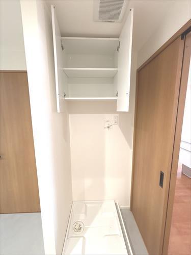 洗濯機置場収納