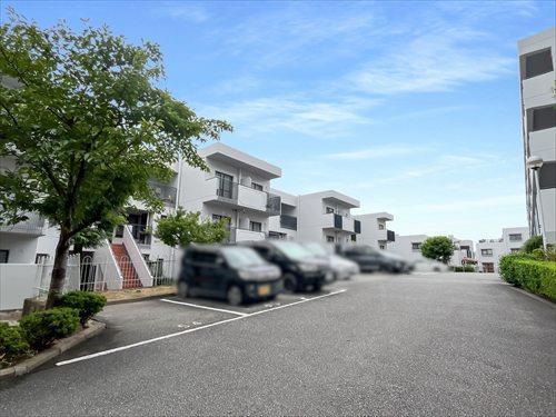 共用部：駐車場