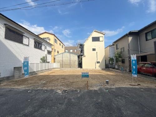 現地写真【西側から】