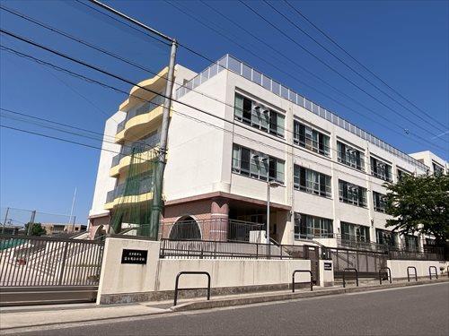 名古屋市立富士見台小学校まで850m