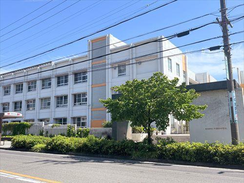 名古屋市立千種台中学校まで630m