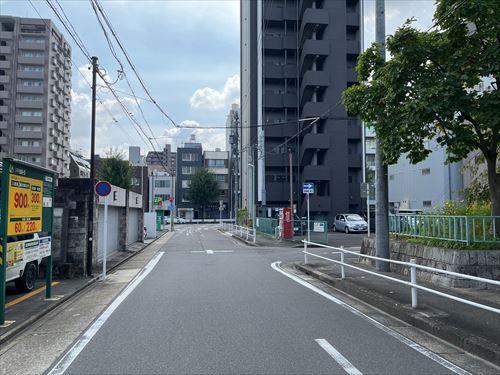 前面道路①