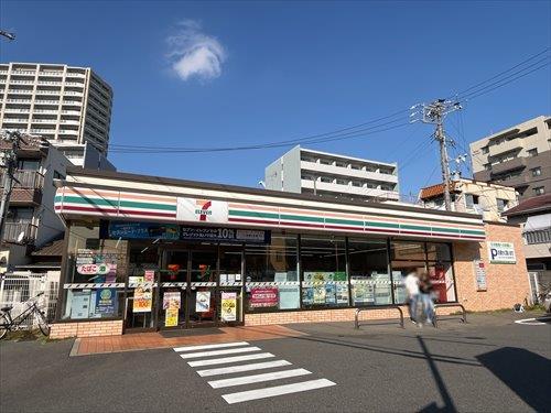 セブンイレブン名古屋沢下町店まで320m