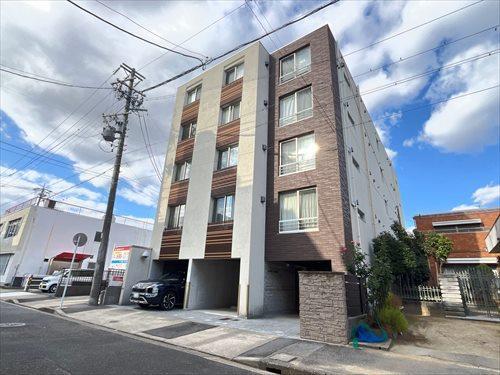 外観-1 (2025年12月撮影)