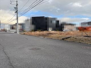 現地北東側からの前面道路