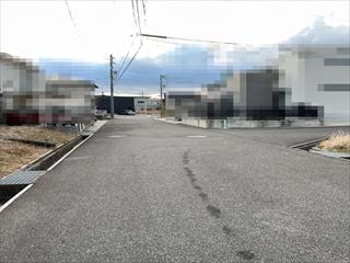 現地北西側からの前面道路