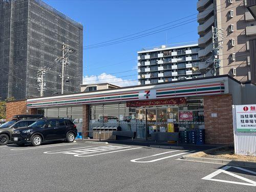 セブンイレブン名古屋萱場2丁目店470ｍ