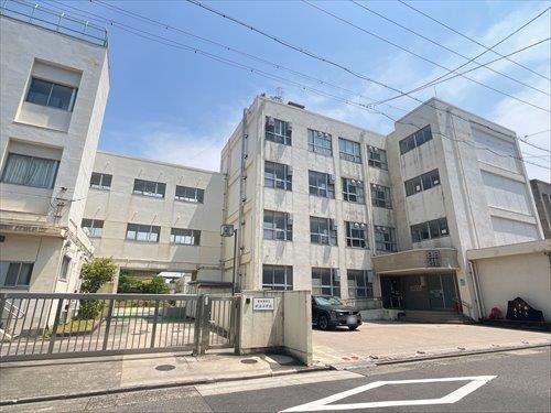 名古屋市立明治小学校まで330m