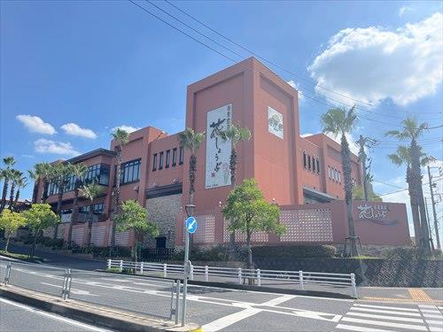 名東温泉花しょうぶまで640m 名東温泉花しょうぶまで640m