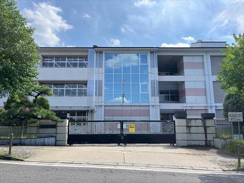 日進市立香久山小学校まで1460m 日進市立香久山小学校まで1460m