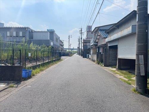 前面道路(2025年8月撮影)2