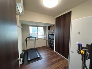 洋室（約5.3帖）1