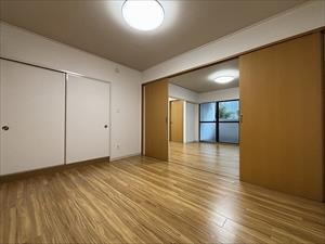 西側洋室（約6.0帖）1