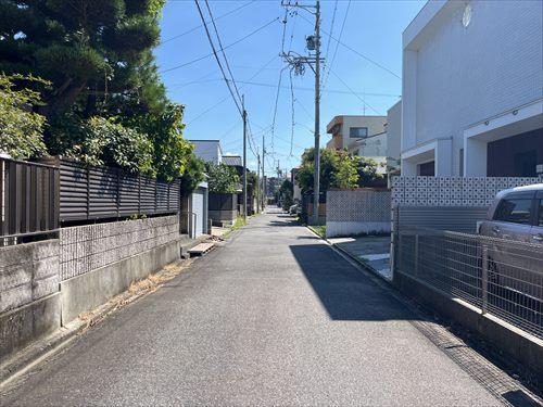 前面道路２（2025年9月撮影）