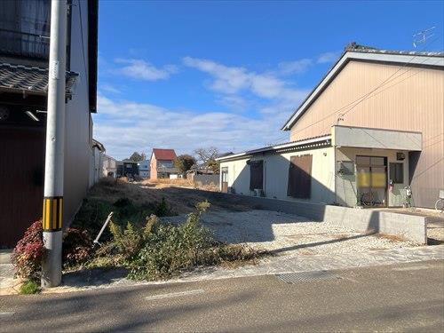 東側接道側から撮影-2