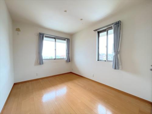 2F 洋室約5.8帖