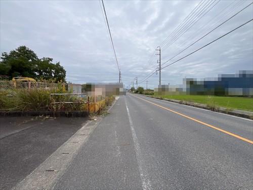 前面道路(2025年10月撮影) 前面道路(2025年10月撮影)