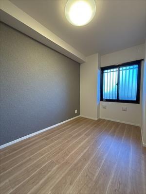 北西側洋室　約5.0帖