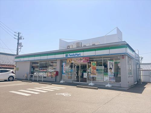 ファミリーマート犬山南店まで190m