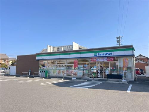 ファミリーマート豊田高上二丁目店390ｍ