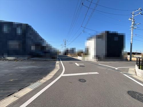 前面道路(2025年12月撮影)