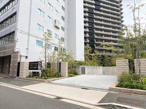 地下平面駐車場出入口